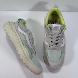Vans UltraRange Neo VR3 MTE Light Mint Green Sneakers Women Size 8.5 Men Size 7