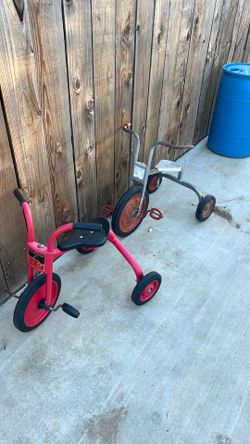 Small tricycles