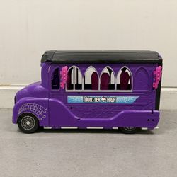 MONSTER High School Bus And Spa Playset BUS ONLY (Good condition) PICK UP IN CORNELIUS