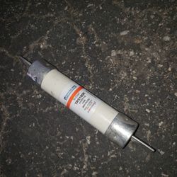 These Are 100Amp Fuses 