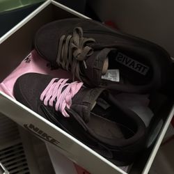 Brown Travis Scott’s 