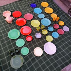 1930s Fiesta Dish Collection