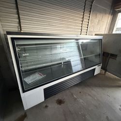 True Refrigerated Deli Case