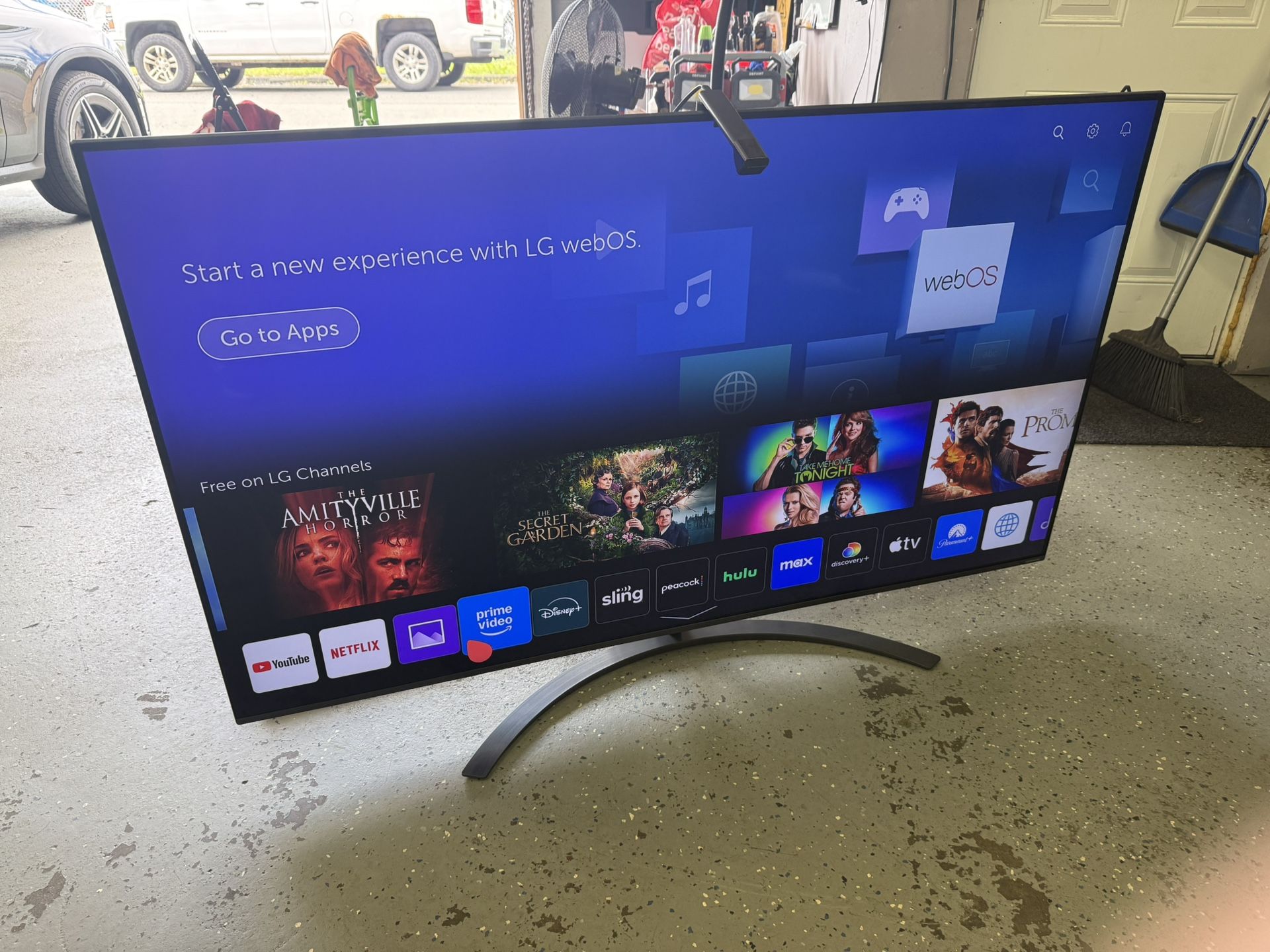 LG 65 In Smart Tv
