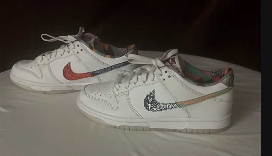 Nike Dunks