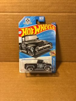 Hot Wheels Custom ‘56 Ford Truck (Milwaukie,OR)