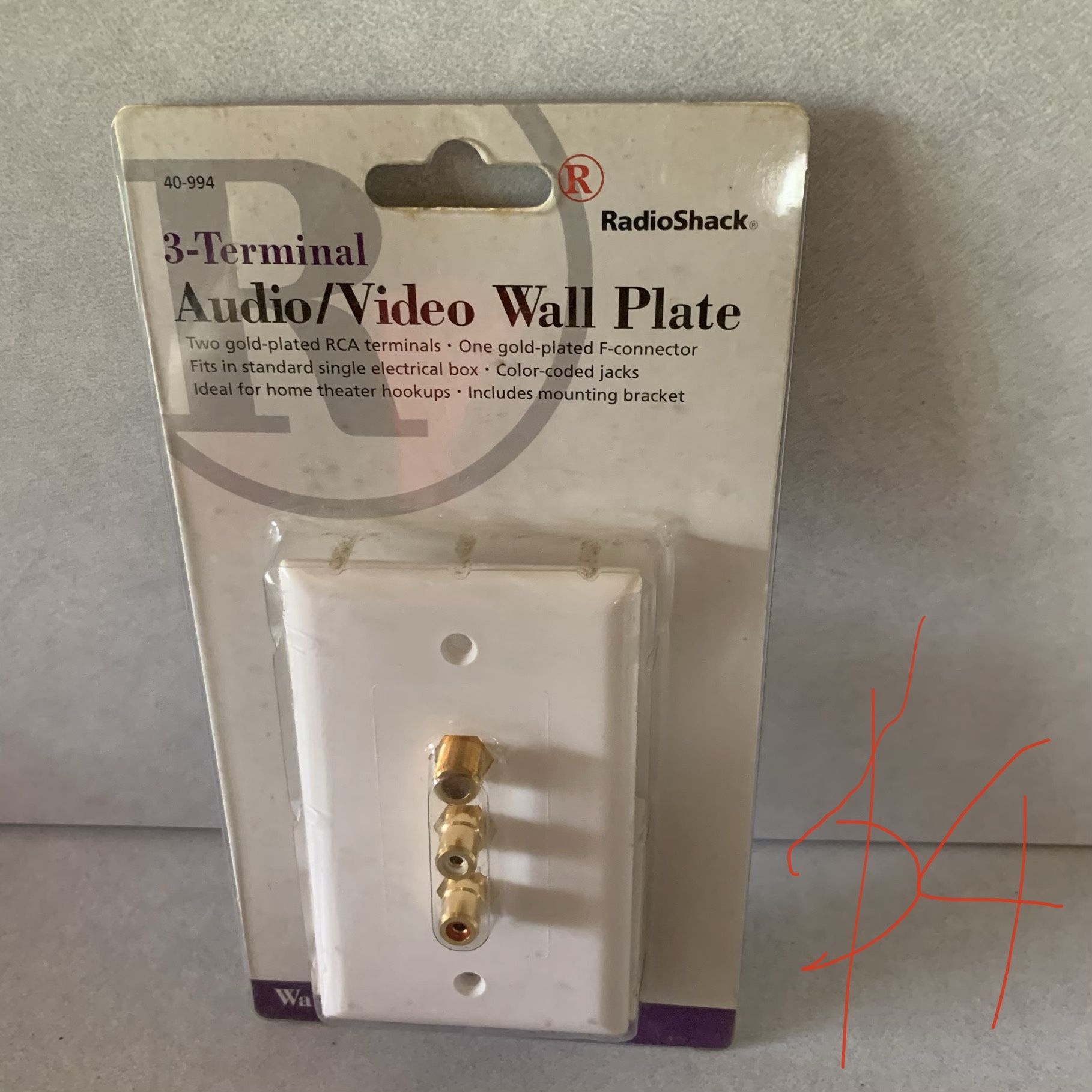 NEW Radio Shack 3 terminal audio/video wall plate