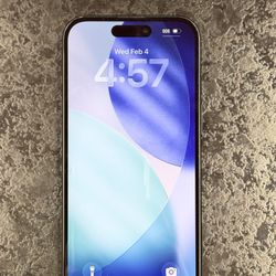 Apple iPhone 15 - 128 GB - Black (Boost Mobile) Battery Health 87%