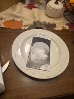 Princess House Kitchen | Marbella Dinner Plates 1700 | Color: White |