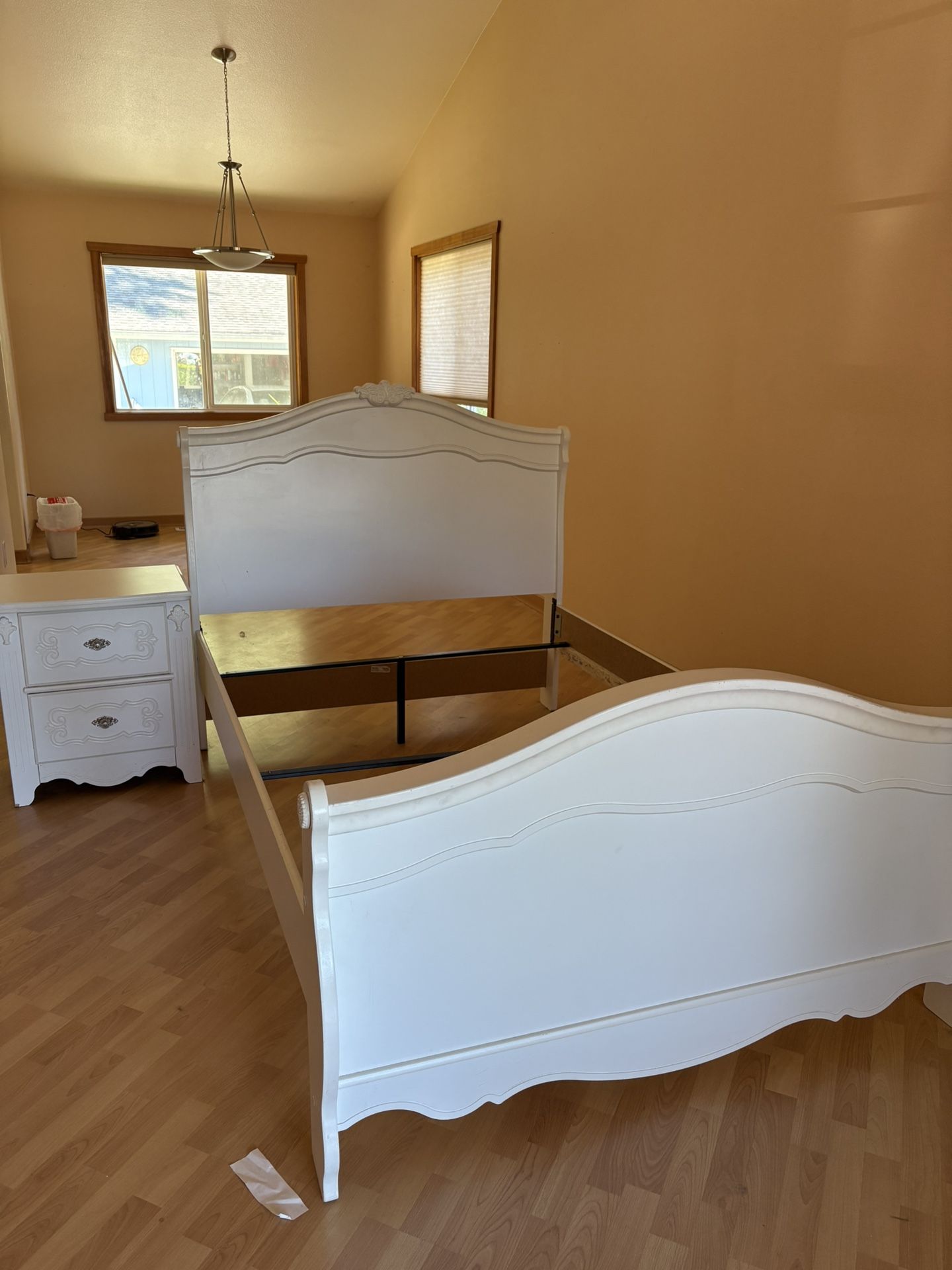 Full Size Bed Frame And Nightstand