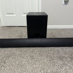 Sound bar with subwoofer