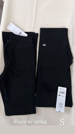 Alo Yoga Black Flare Leggings Size Small