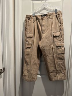 Blackhawk Relaxed Tan Cargo Pants with Multiple Pockets 42x34