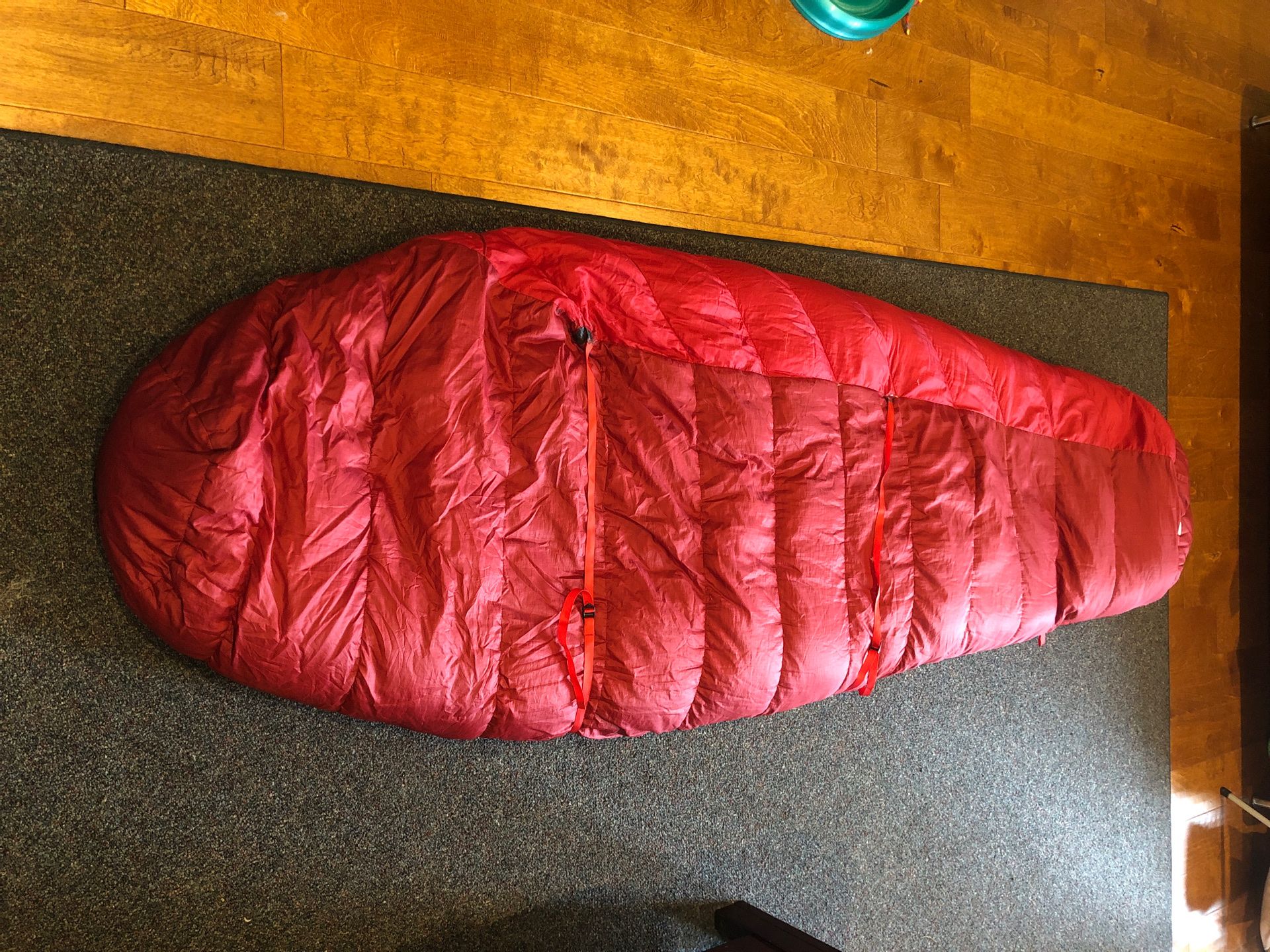 Sierra Designs Arrow Rock 15 degree 600 fill down sleeping bag