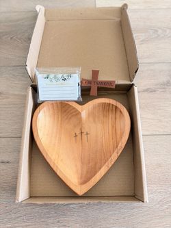 New Wooden Heart-Shaped Prayer Bowl with Cards Set