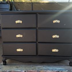 Vintage black 6/drawer wood dresser