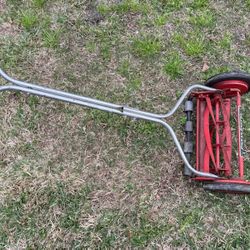 Push Mower Great Condition Barely Used 