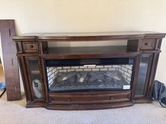 Entertainment Center With Electric Fire Place