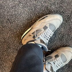 Jordan 4
