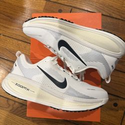 Nike Vomero 18
