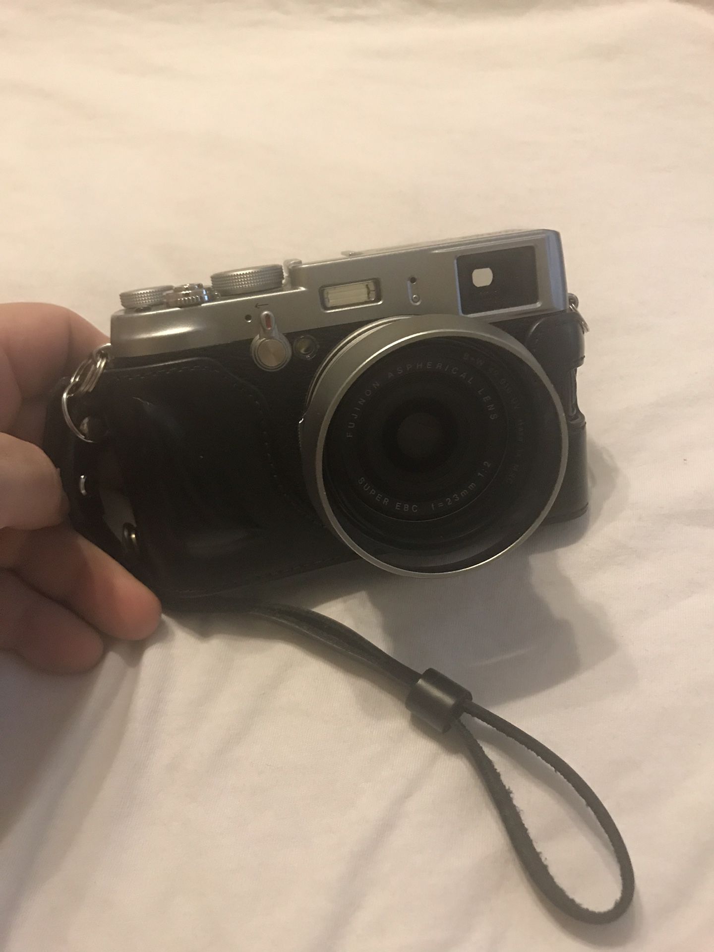 Fuji film X100 Digital Camera