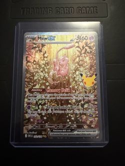 Pokemon 30th anniversary mixed single cards lot of 17
