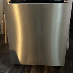 Dishwasher 24"  Kitchenaid