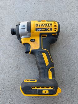 Dewalt Impact Driver 1/4 inch Cordless DCF887
