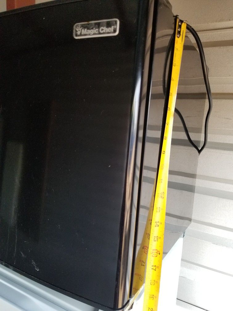 Mini Fridge