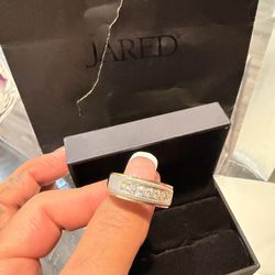Men Wedding Band Brand New Never Worn 