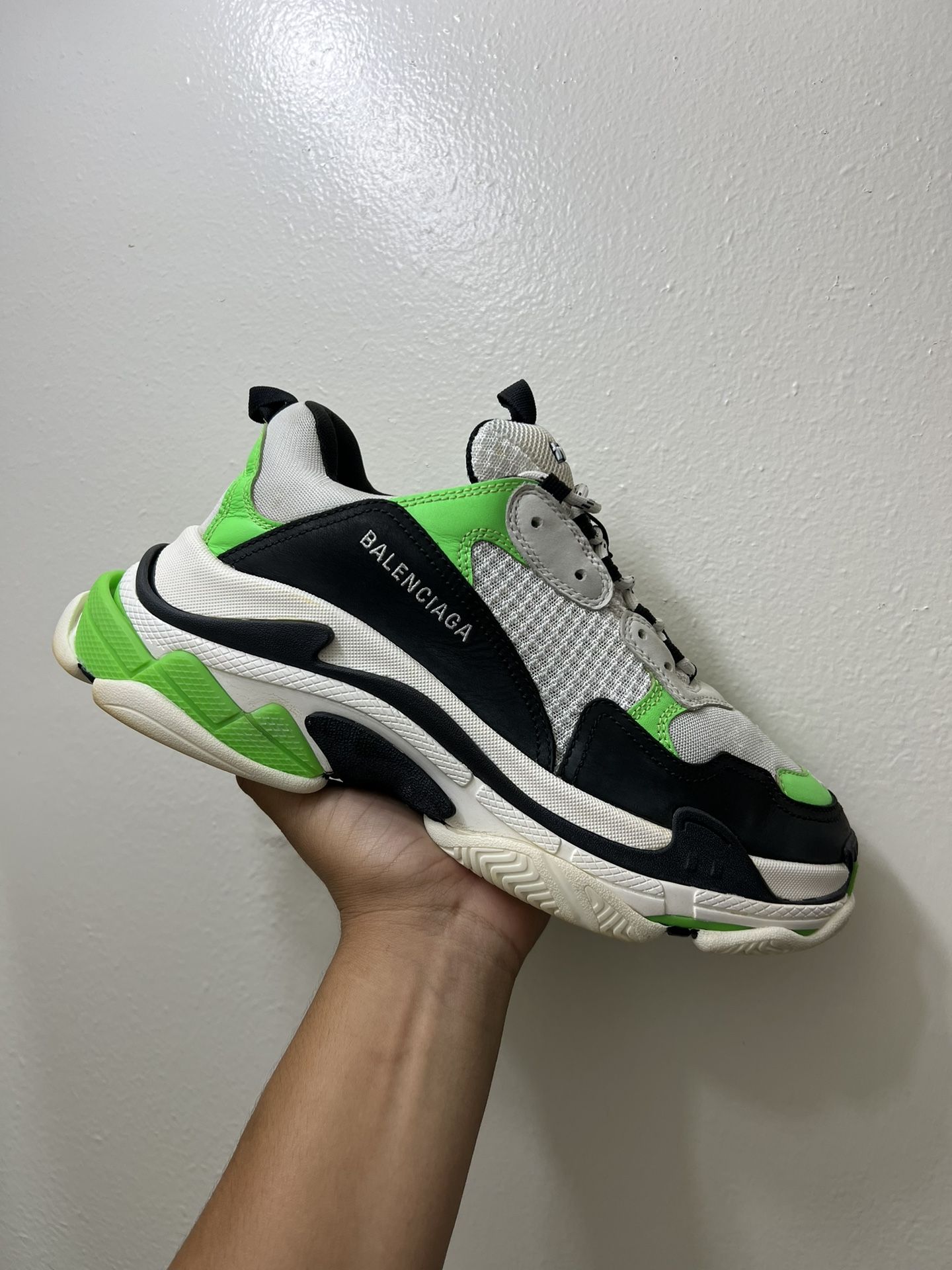Balenciaga Triple S “White Green Fluo” Size 43 EU/ US 10 In Men 