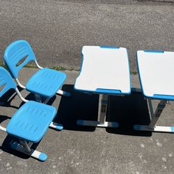 2 Vivo Kids Adjustable Desks