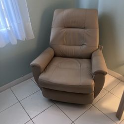 Set Of Recliners And Side Table