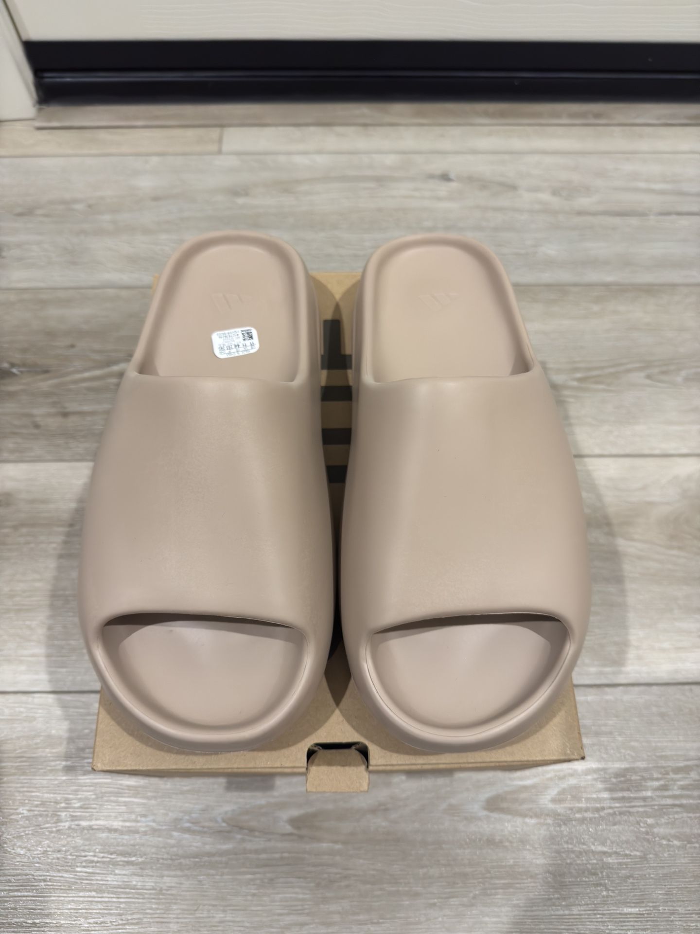 Adidas Yeezy Slide Pure (First Release) Size 11 Men