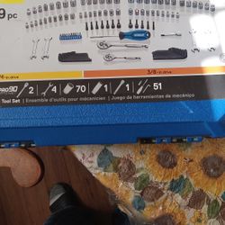 New Kobalt 129 Piece Tool Set