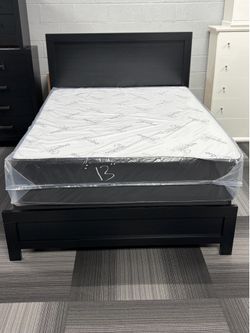 Huge sale for Mattress And Box Twin size #mattress and box 150.$ full 190$ Queen 200$ king 290$. free delivery free set up 708….289…7715… cash or Zell