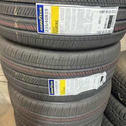 235-40-19 GOODYEAR EAGLE SPORTS