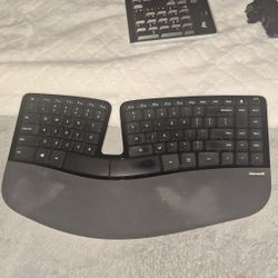 Microsoft Sculpt Egronomical Wireless Keyboard 