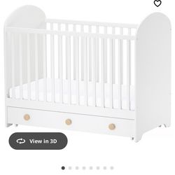 Baby Crib/ toddler Bed
