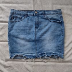 KanCan Denim Skirt size 9/28