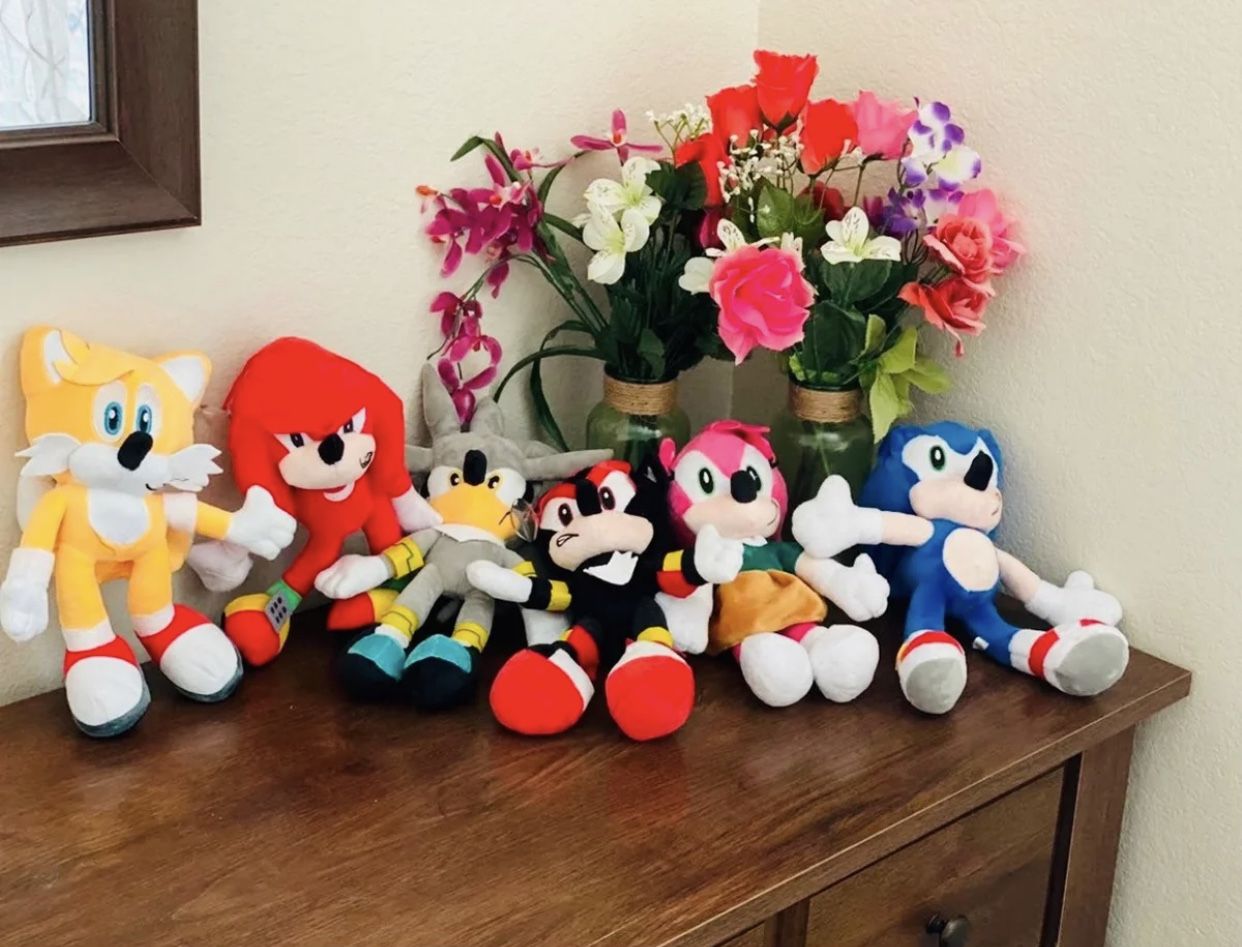 Sonic Plushies 