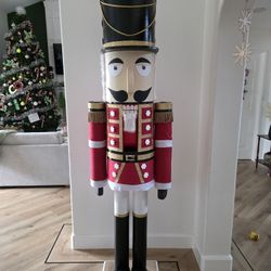 Nutcracker, 84"