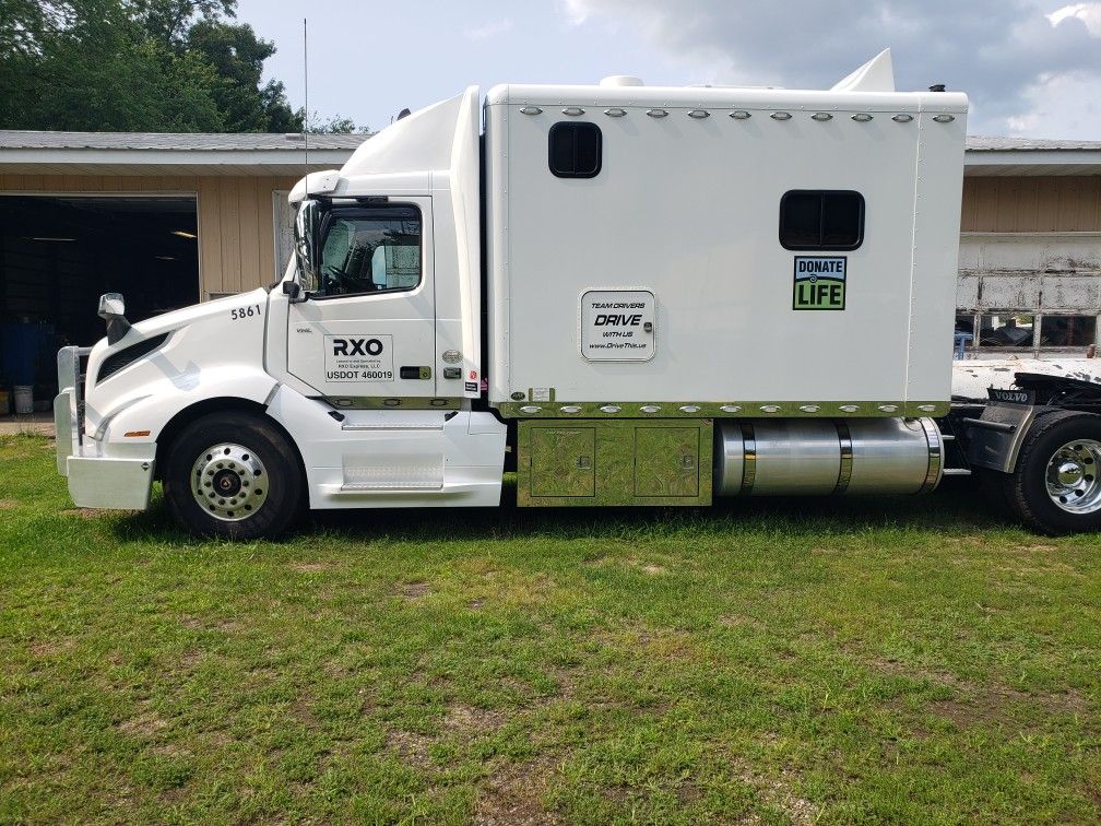 2020 Volvo Vnl