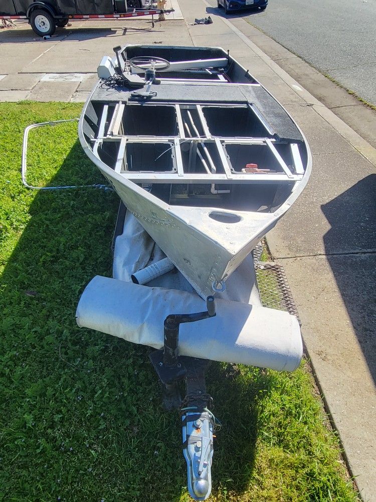 Aluminum "Tiny Boat" Project