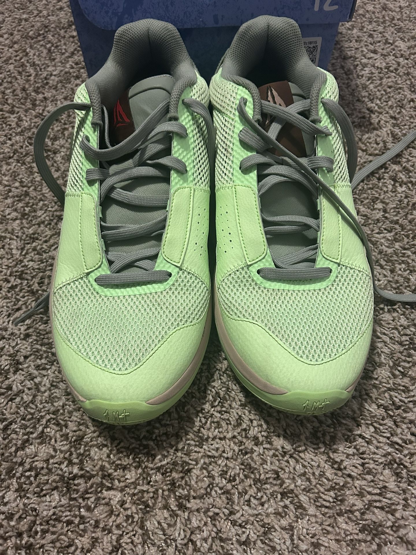 Ja 1 Basketball Shoes