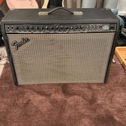 Fender Ultra Chorus Amp 