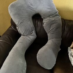 Pregnancy Pillow