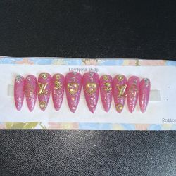 Press On Nails 