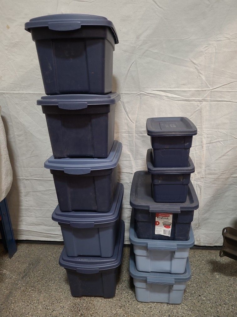 (1) Rubbermaid Roughneck Tote Your Choice