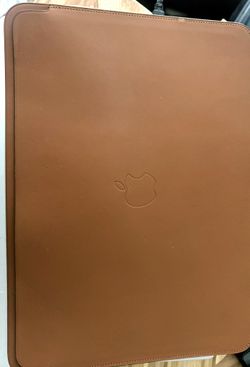 Apple Leather Sleeve for 13" MacBook Pro / Air - Saddle Brown - Genuine Apple